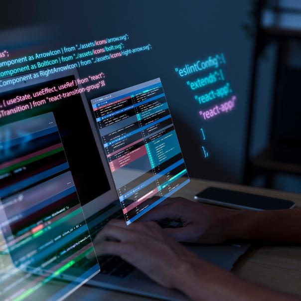 Весь входящий трафик сравнивается с базой данных сигнатур, где хранится информация о вредоносных программах и действиях. Подсистема датчиков собирает подозрительные события 
 и классифицирует атаки.